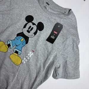 Levi's & Disney Mickey Mouse T-Shirt Men's Size XL‎ Gray 90th Birthday RARE